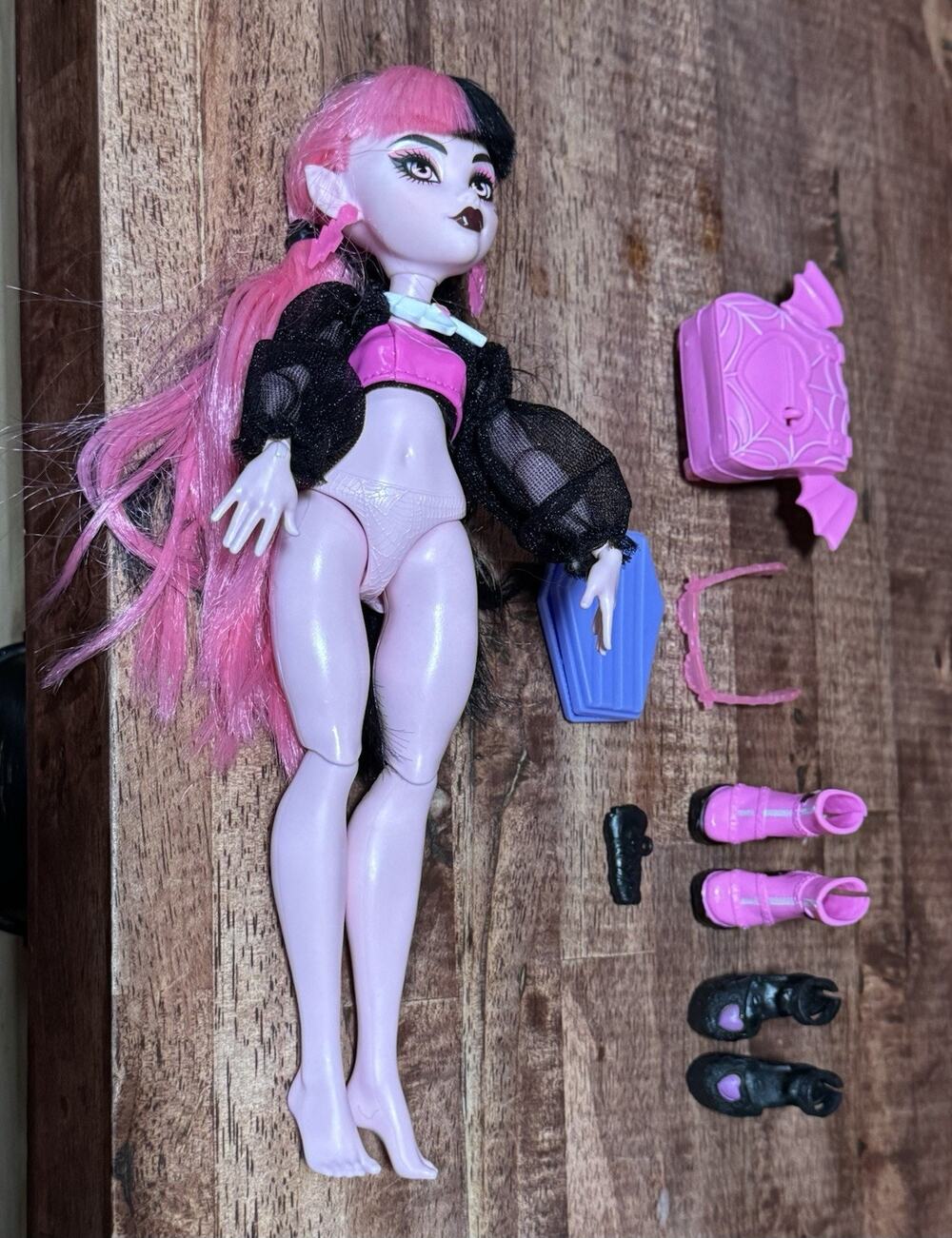 Monster High Draculaura Secret Potion Draculaura Doll 2022